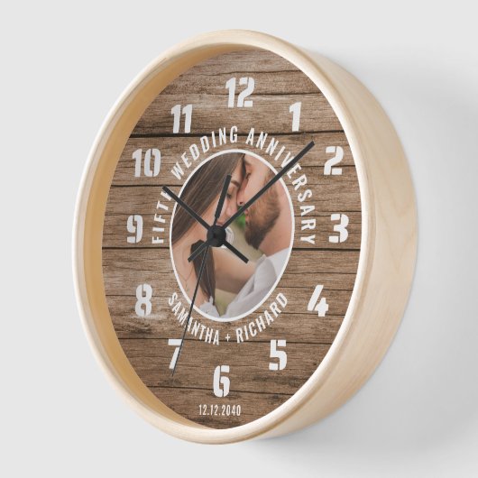 Rustic Wood 5th Wedding Jubileum Paar Foto (Hoek)