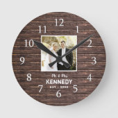 Rustic Wood Aangepast Jubileum voor foto-bruiloft Ronde Klok (Voorkant)