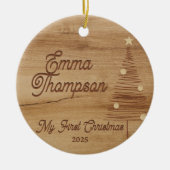 Rustic Wood Baby eerste kerstdag 2025 Keramisch Ornament (Voorkant)