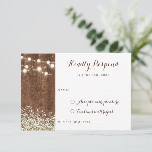 Rustic Wood Baby's Breath String Lights RSVP Kaart (Staand voorkant)