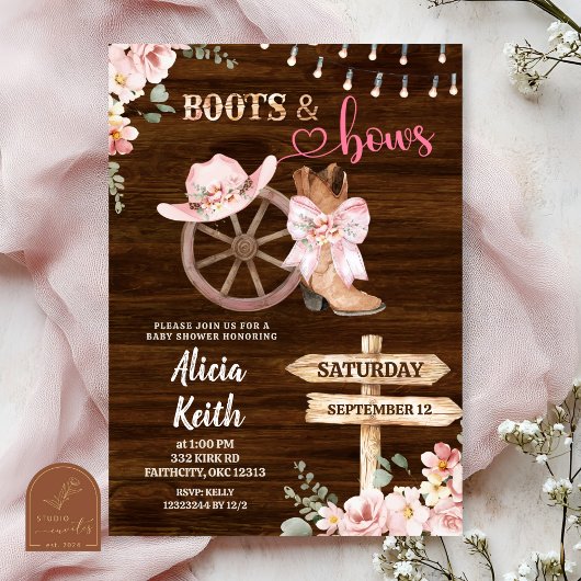 rustic wood background floral boots and bows kaart