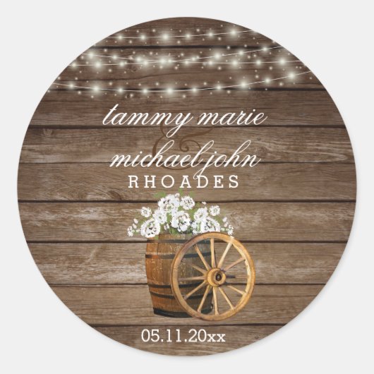 Rustic Wood Barrel Weddenschap met White Flowers 2 Ronde Sticker (Voorkant)