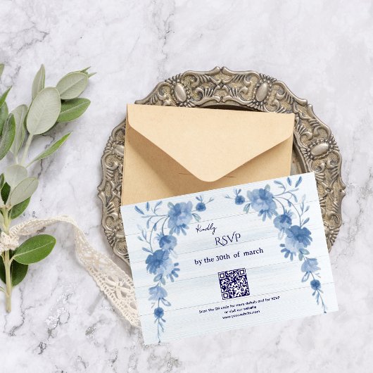 Rustic Wood  Blue Floral Elegant Wedding  RSVP Kaartje