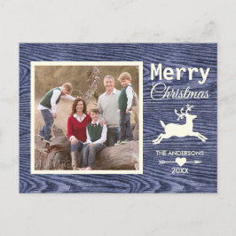 Rustic Wood Blue Reindeer Kerstfamilie Foto Feestdagenkaart