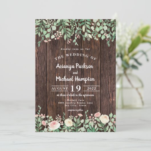 Rustic Wood Blush Floral Wedding Invitation Kaart (Staand voorkant)