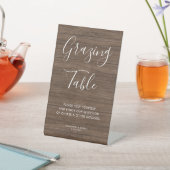 Rustic Wood Board Script Grazing Table Wedding Reclamebord Met Voetstuk (Insitu)