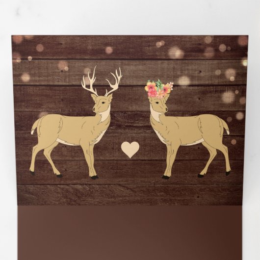 Rustic Wood Buck en Doe Romantische Herten Huwelij Drieluik Uitnodiging (Binnenzijde eerst)