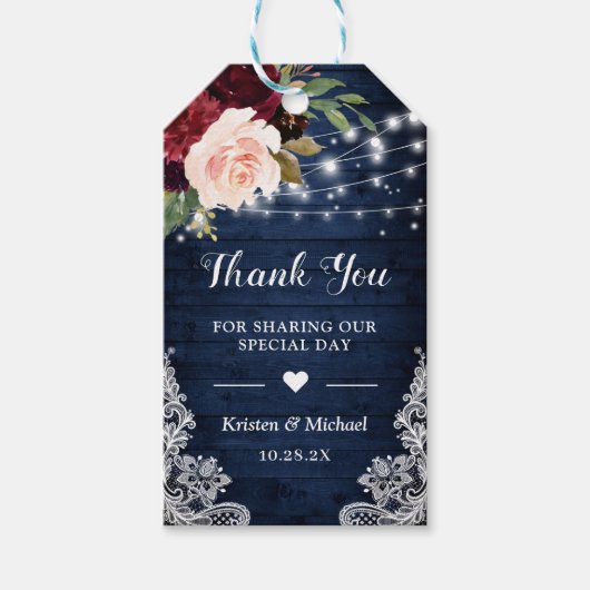 Rustic Wood Burgundy Blue Floral Weddenschap Cadeaulabel (Voorkant)