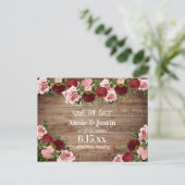 Rustic Wood Burgundy Blush Pink Floral Save Date Briefkaart (Staand voorkant)
