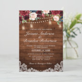 Rustic Wood Burgundy Floral Mason Jar Wedding Kaart (Staand voorkant)