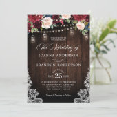Rustic Wood Burgundy Floral Mason Jar Wedding Kaart (Staand voorkant)