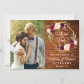 Rustic Wood Burgundy Floral redt de datum Magnetische Uitnodiging (Voorkant)