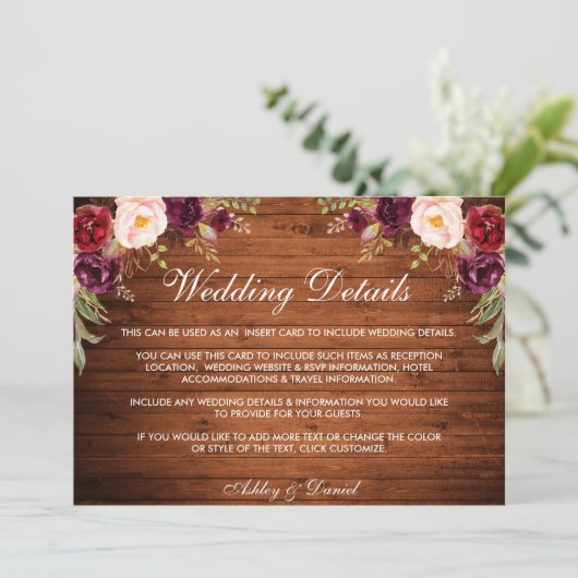 Rustic Wood Burgundy Floral Wedding Details Kaart (Staand voorkant)
