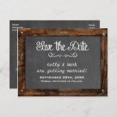 Rustic Wood CHALKBOARD Save the Date Briefkaart (Voorkant / Achterkant)