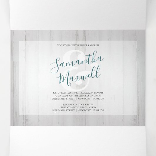 Rustic Wood en Greenery allemaal in één bruiloft Drieluik Uitnodiging (Binnenkant midden)