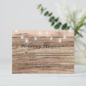 Rustic Wood en Lantern RSVP Kaartje (Staand voorkant)
