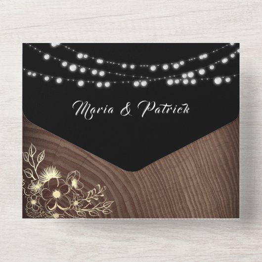 Rustic Wood en String Lights Wedding All In One Uitnodiging (Achterkant)