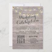 Rustic Wood en String Lights Wedding Invitations Kaart (Voorkant)