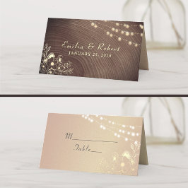Rustic Wood en String Lights Wedding Plaatskaartje