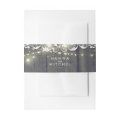 Rustic Wood en String Lights Wedding Uitnodigingen Wikkel (Voorkant Voorbeeld)