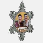 Rustic Wood Fairy Lights Pas getrouwd Gay Wedding Tin Sneeuwvlok Ornament (Links)