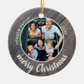 Rustic Wood Family Foto Merry Kerstmis Keramisch Ornament (Voorkant)