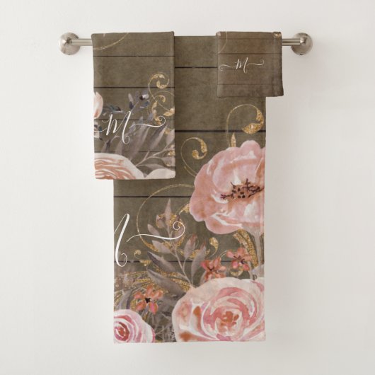 Rustic Wood Farmhouse Blush Pink Waterverf Floral Bad Handdoek (Insitu)