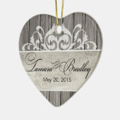 Rustic Wood Filigree Wedding Foto | grijs Keramisch Ornament (Links)