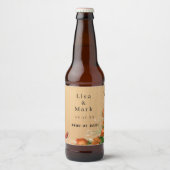 Rustic Wood Floral Butterfly Wedding Bier Etiket (Voorkant)