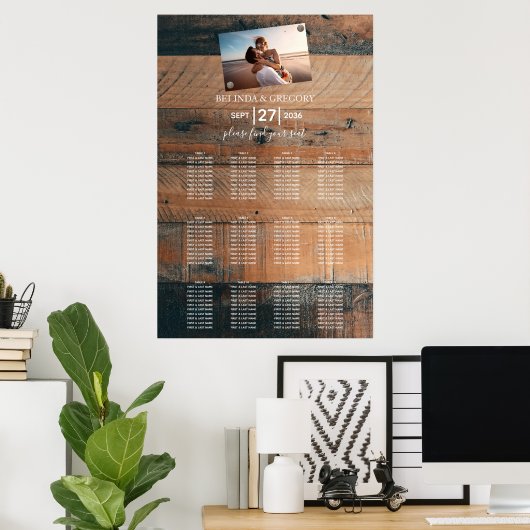 Rustic Wood Foto Wedding Seating Chart Poster (Thuiskantoor)