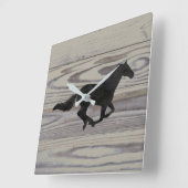 Rustic Wood Galloping Horse Waterverf Silhouette Vierkante Klok (Hoek)