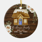 Rustic Wood Gingerbrood Familie Kersthuis Keramisch Ornament (Voorkant)