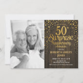 Rustic Wood Gold Surprise 50th Anniversary Photo Kaart (Voorkant)
