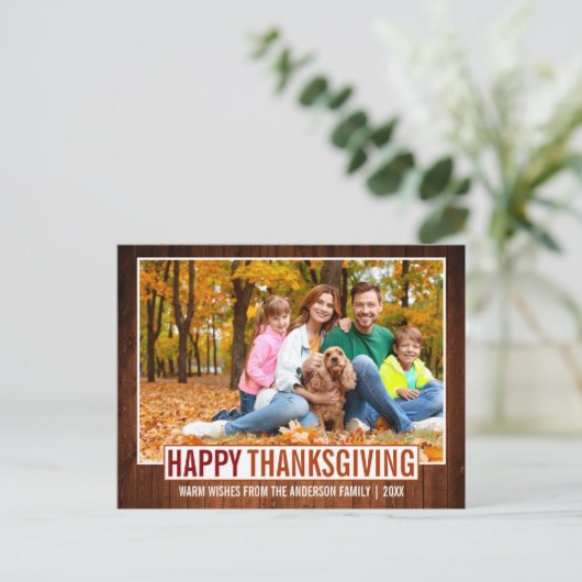 Rustic Wood Happy Thanksgiving Briefkaart (Staand voorkant)