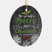 Rustic Wood | Kerstmistletoe en snowflakes Keramisch Ornament (Rechts)