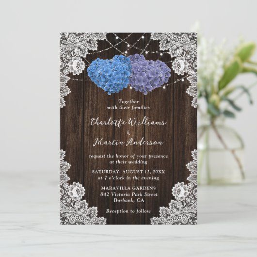 Rustic Wood Lace Paars en Blue Floral Wedding Kaart (Staand voorkant)