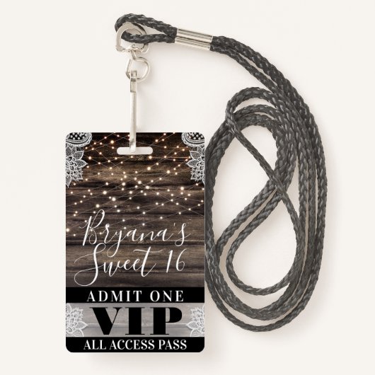 Rustic Wood & Lace String Lights Sweet 16 VIP Pass Badge (Voorkant met draagriem)