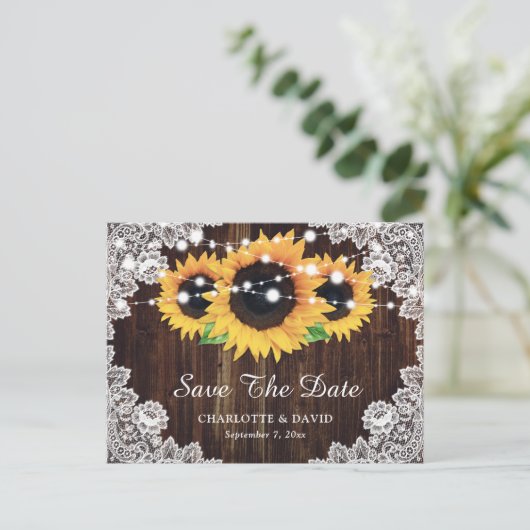 Rustic Wood Lace Sunflower Wedding Save the Date Aankondigingskaart (Staand voorkant)