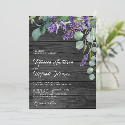 Rustic Wood Lavender Eucalyptus QR Code Weddenscha Kaart (Staand voorkant)