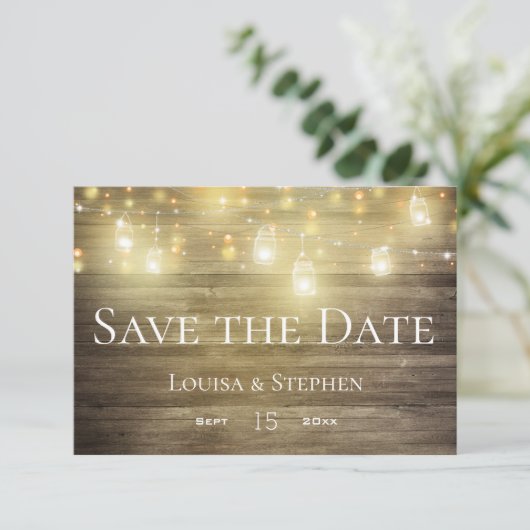 Rustic Wood & Lichten Mason Jar Save the Date Kaar (Staand voorkant)
