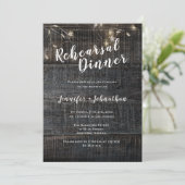 Rustic Wood Lights Rehearsal Dinner Invitations Kaart (Staand voorkant)