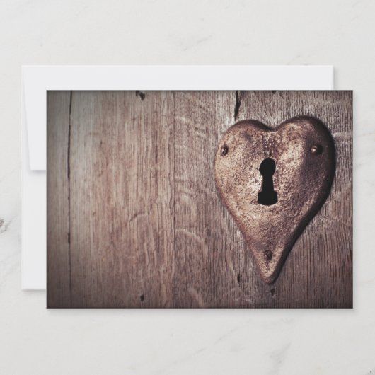 Rustic Wood Metal Heart Lock Wedding Invitting Kaart (Achterkant)