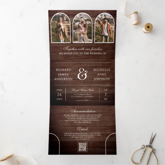 Rustic Wood Minimal Arch Photo QR code Wedding Drieluik Uitnodiging (Binnen)