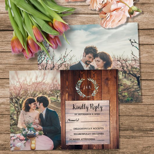 Rustic wood monogram photo Wedding budget RSVP Informatiekaartje