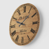 Rustic Wood Mr Mrs Custom Name Farmhouse Wooden Grote Klok (Hoek)
