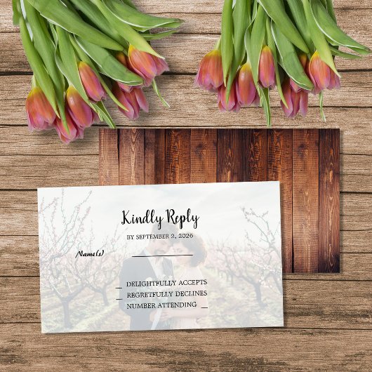 Rustic wood photo Wedding budget RSVP Informatiekaartje