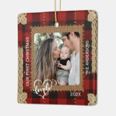 Rustic Wood Plank Plaid First Christmas Family Keramisch Ornament (Links)