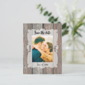 Rustic Wood Planks Wedding Photo Save Date Briefkaart (Staand voorkant)