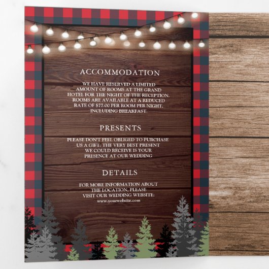 Rustic Wood  Rood kerstfeest bruiloft Drieluik Uitnodiging (Binnenzijde eerst)