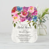 Rustic Wood Roze Flowers Bridal Shower Invitation Kaart (Staand voorkant)
